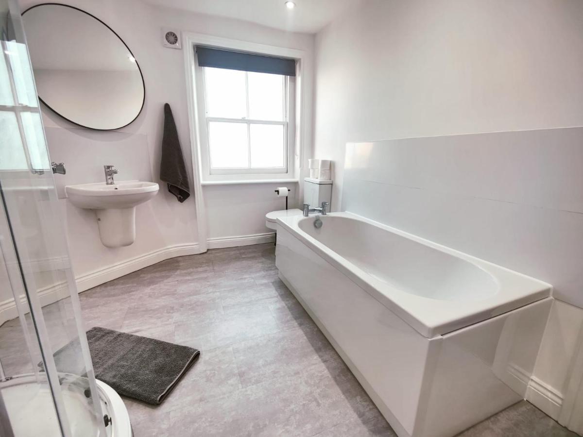 3 Bed Flat Close To Liverpool St & Brick Lane London Kültér fotó